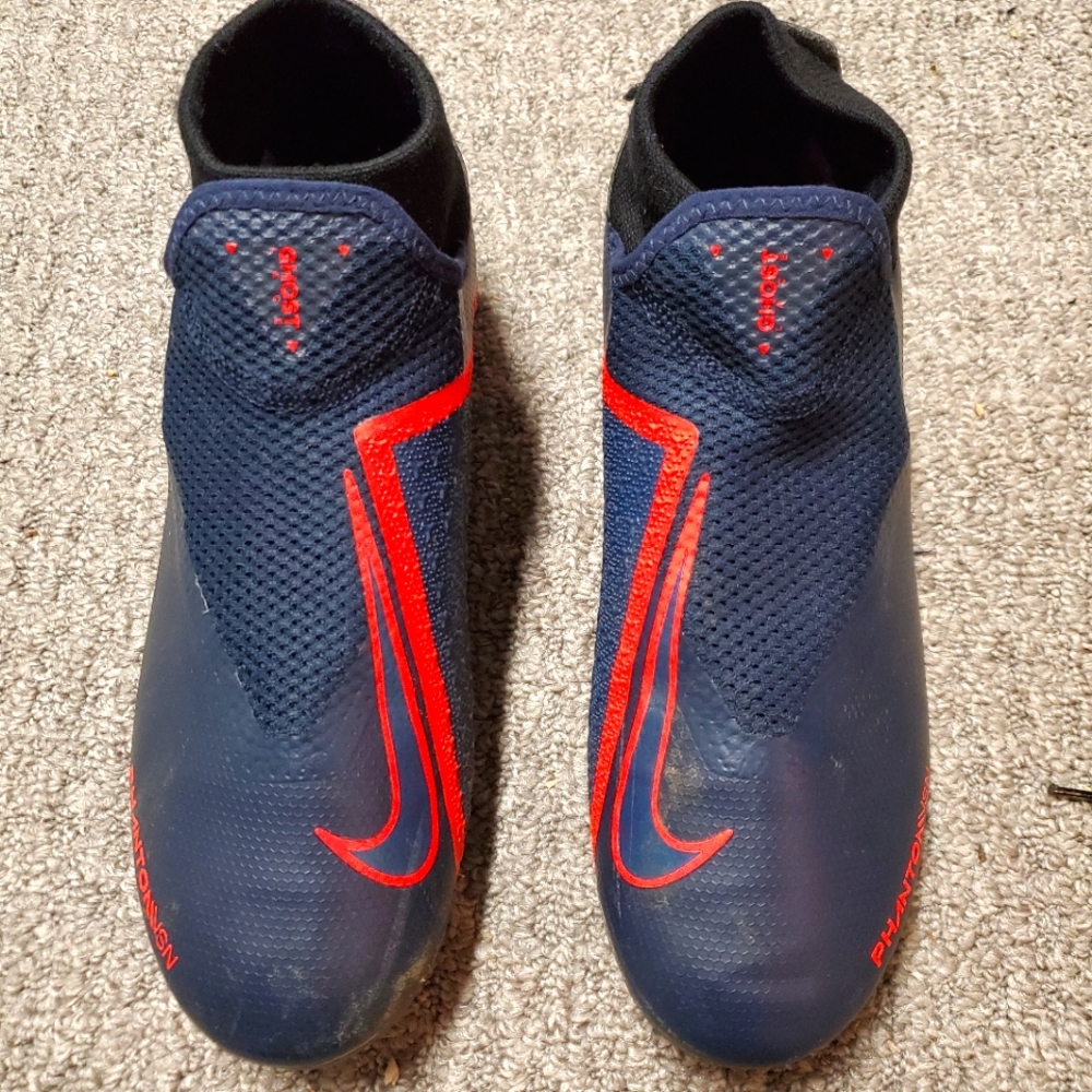 Nike soccer cleats - navy and coral